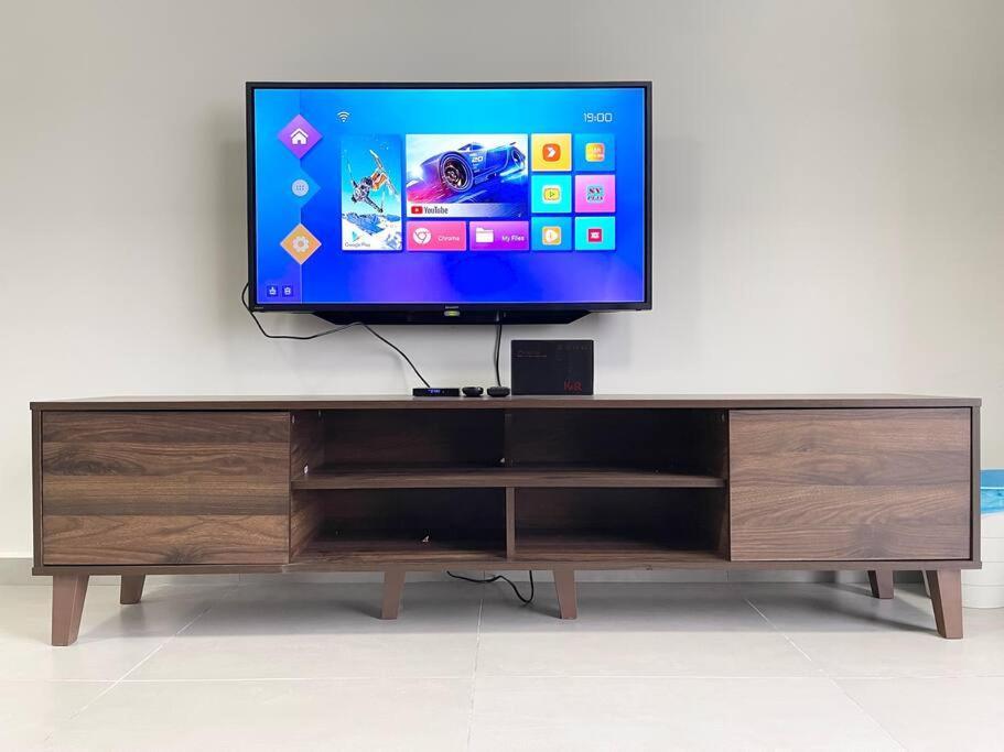 شقة Quartz Near To Jonker Walk With Infinity Pool Cozy 3B2B ملقا المظهر الخارجي الصورة