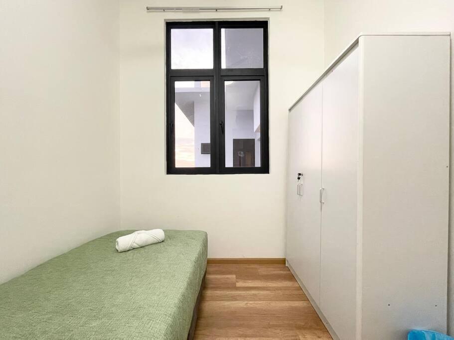 شقة Quartz Near To Jonker Walk With Infinity Pool Cozy 3B2B ملقا المظهر الخارجي الصورة