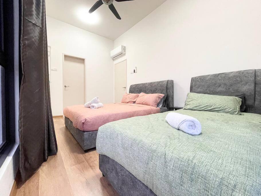 شقة Quartz Near To Jonker Walk With Infinity Pool Cozy 3B2B ملقا المظهر الخارجي الصورة